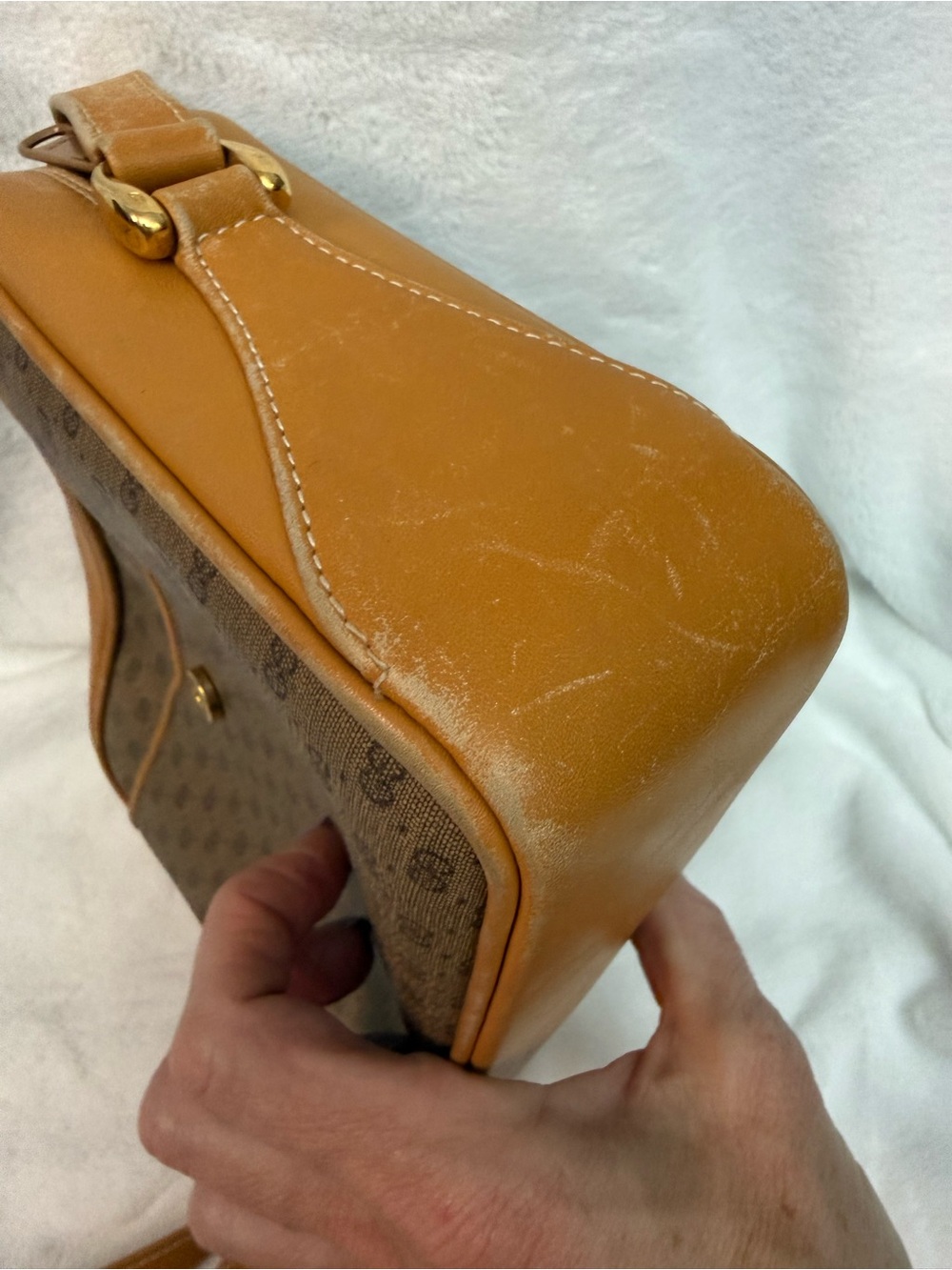 Gucci Brown GG Canvas Crossbody with Red and Green Web - Picture 13 of 14